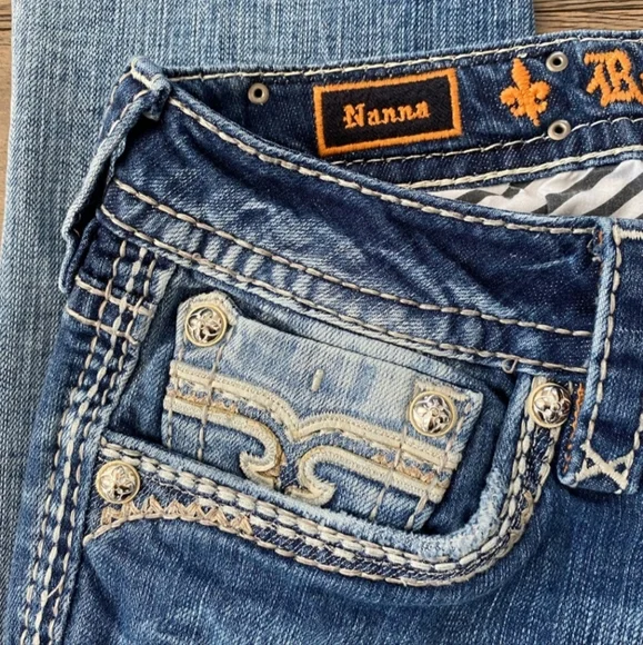 ❤️NeW❤️ ROCK REVIVAL NANNA SKINNY JEANS Size 28 - Picture 5 of 13